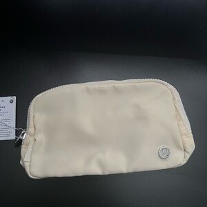 Lululemon Athletica Cream Organizer Pouch
